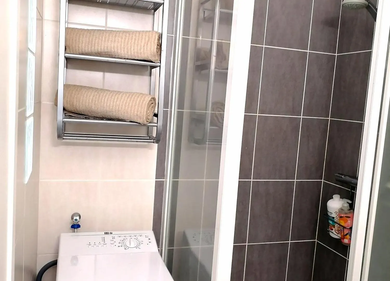 Apartmán F2 Lumineux Avec Vue- Puy-De-Dome A 10 Min - Parking Gratuit Royat 0*,